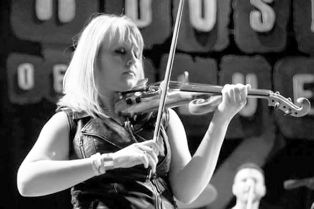 AnnetteBrower2BW.jpg