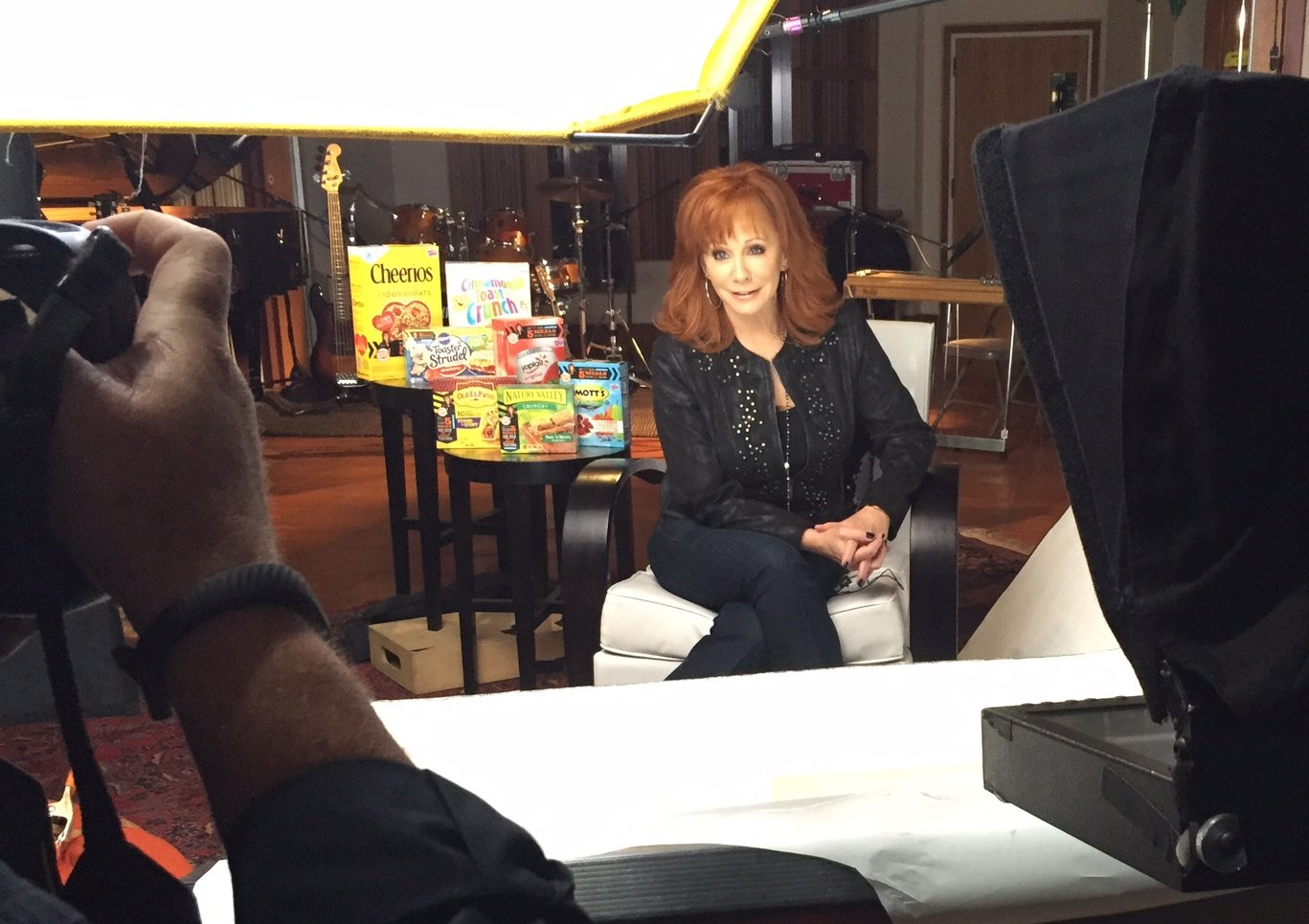 Reba McIntyre kelloggs promos cereal.jpg