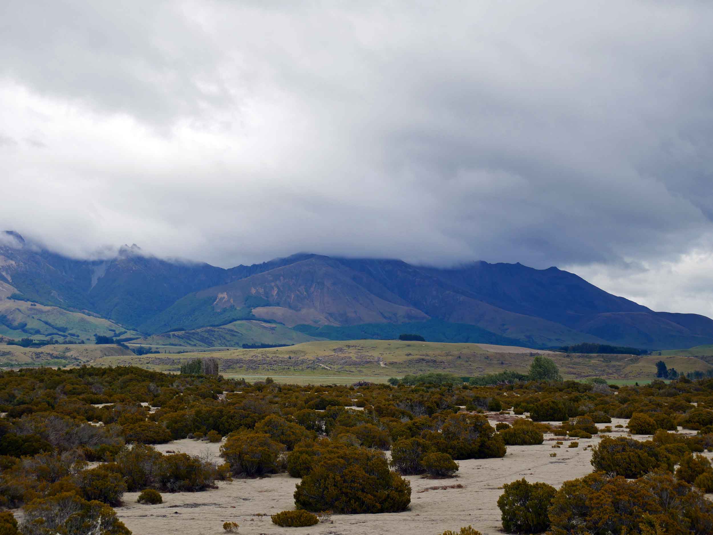  The scrubland of the Wilderness Scientific Reserve, just east of Te Anau on the way to Milford Sound, features landscape reminiscent of the last Ice Age (Jan 8).&nbsp; 
