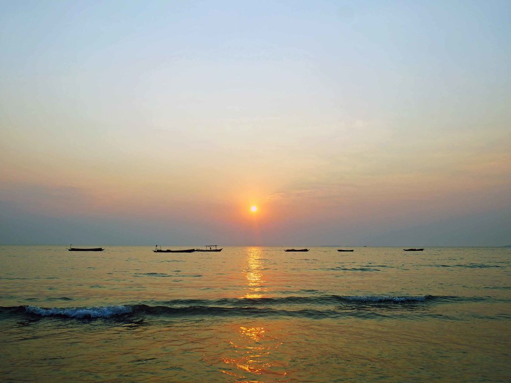  The fishermen come to shore in the late afternoon before sunset to deliver their bounty.&nbsp; 