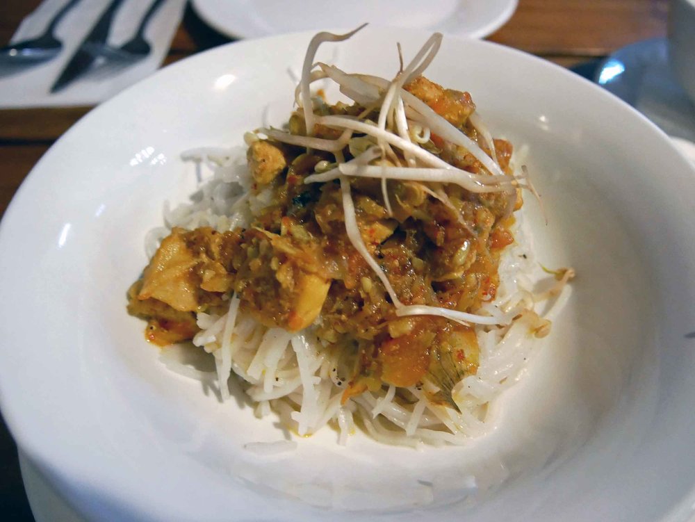  The Chef's Special, Indian Lentil Curry with squash, was well presented and delicious.&nbsp; 