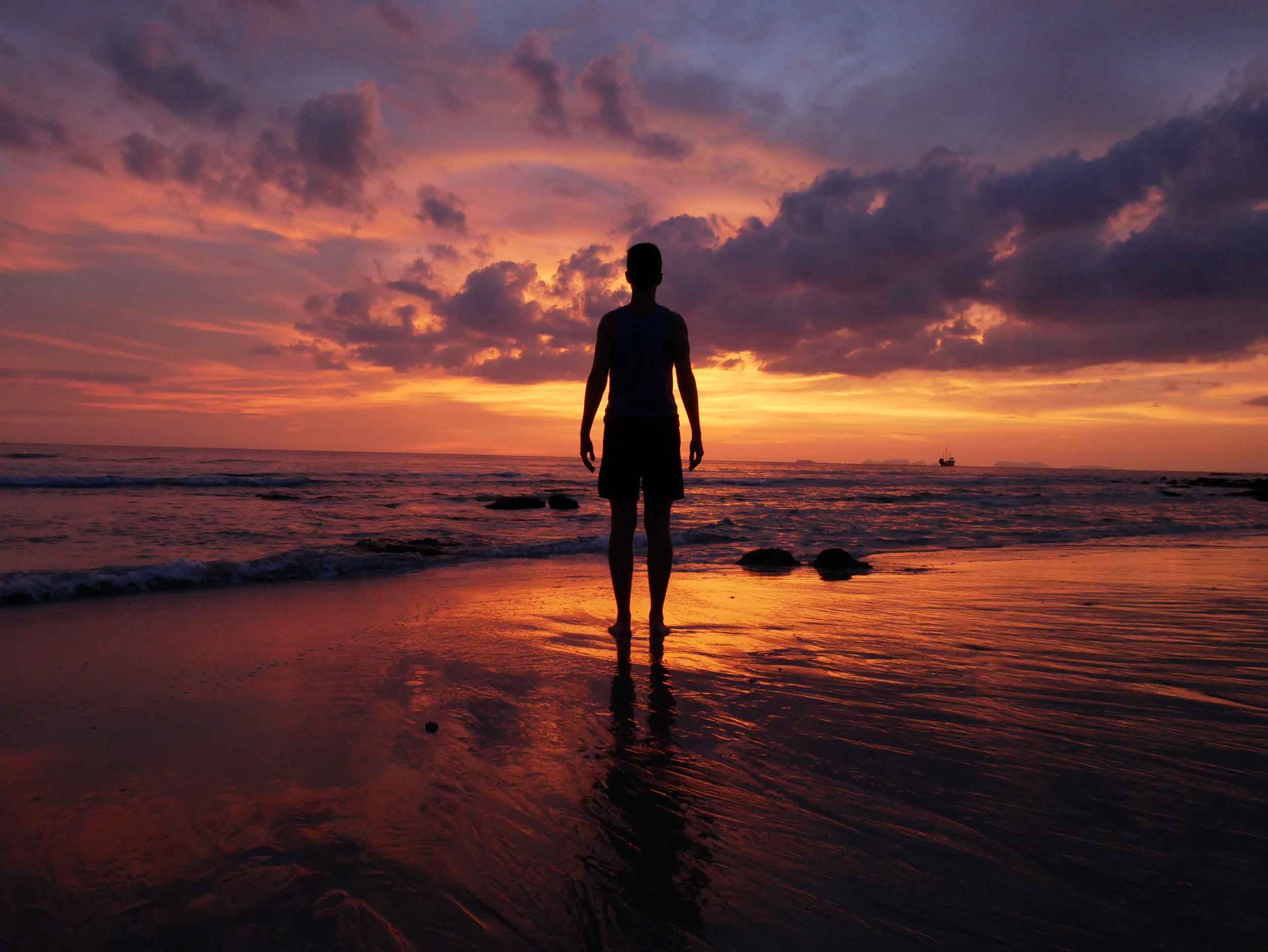  Taking in one of the magical sunsets on Klong Nin Beach, Koh Lanta.&nbsp; 