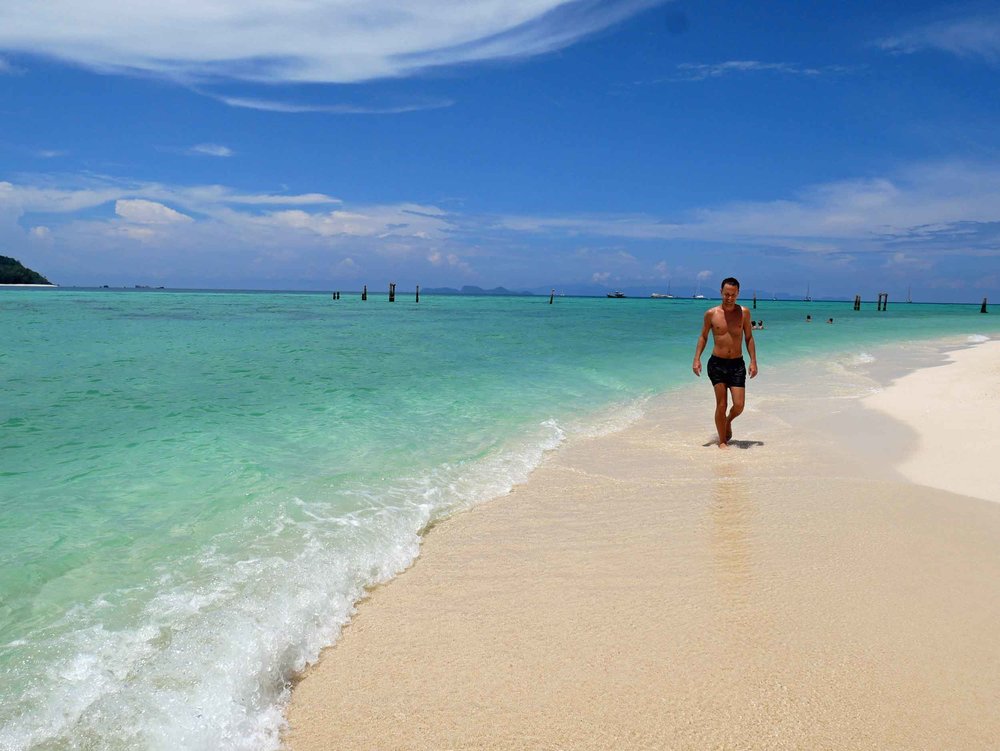  In Ko Lipe, we stayed on Sunrise Beach, which stretches for about 1KM and offers views of Ko Adang.&nbsp; 