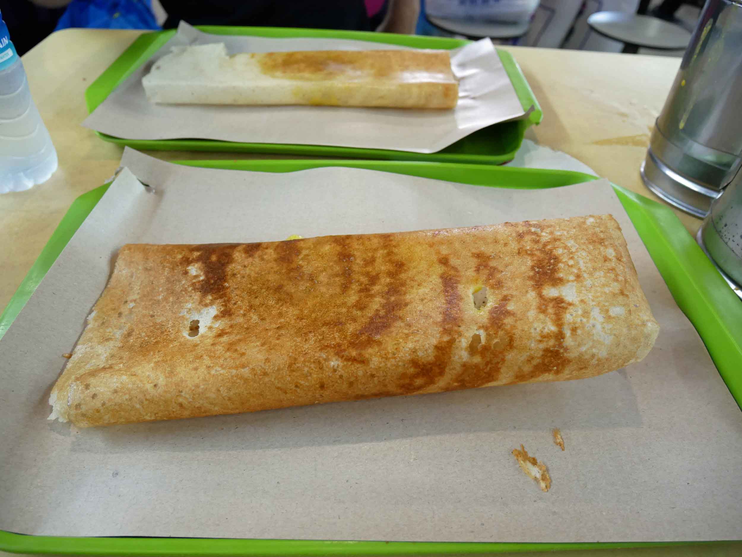  After a day of walking the Singapore streets, we were delighted by our filling masala dosas. 