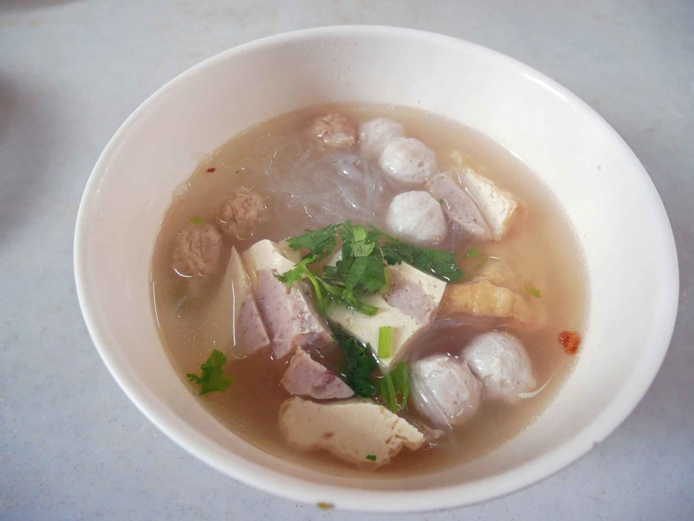  Another specialty here is  Tang Hoon , or fish ball soup. 