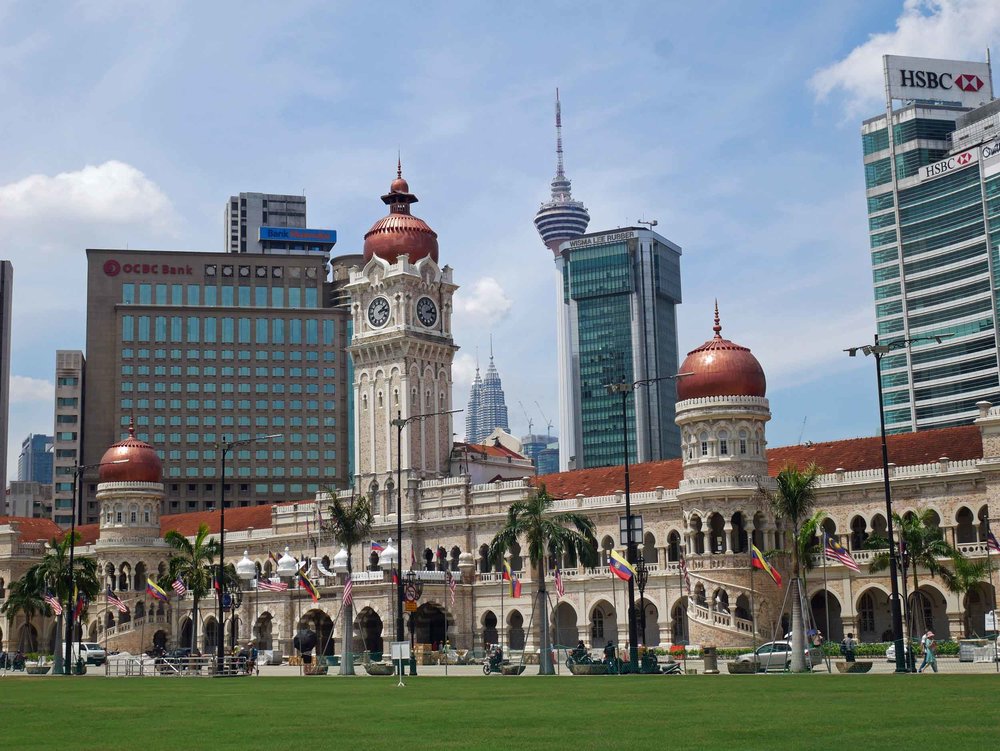  Also off the Square is the impressive Sultan Abdul Samad Building, built in the late 1800s to house the offices of the British colonial administration. 