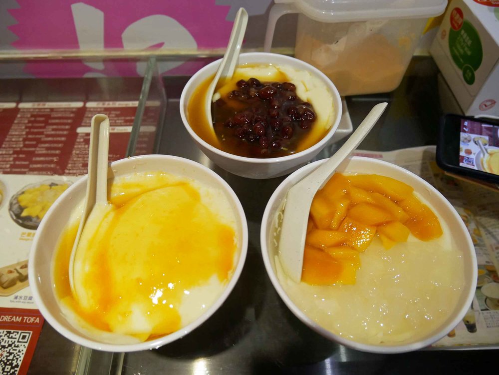  Our final Hong Kong treat, bowls of tofu pudding from Dream Tofa.&nbsp; 