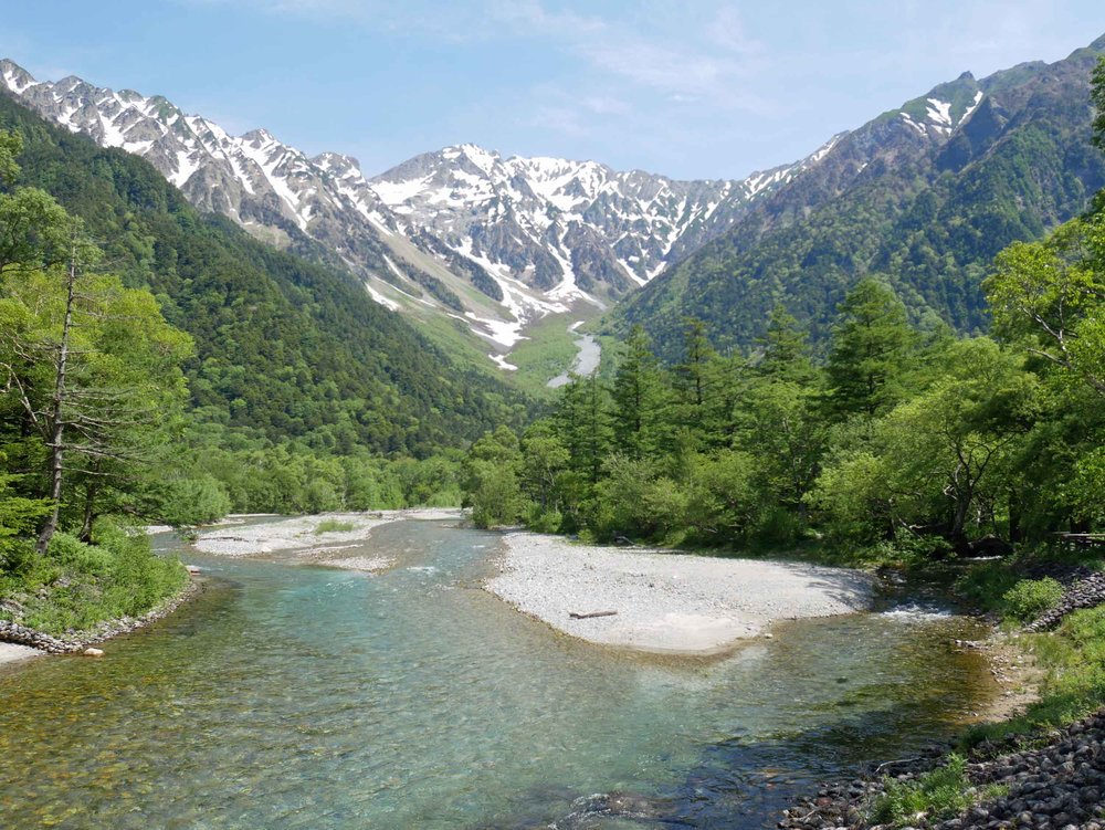  We left Takayama early the next morning for Kamikochi, which is enveloped by the majestic Hida mountain range of the Japanese Alps. 