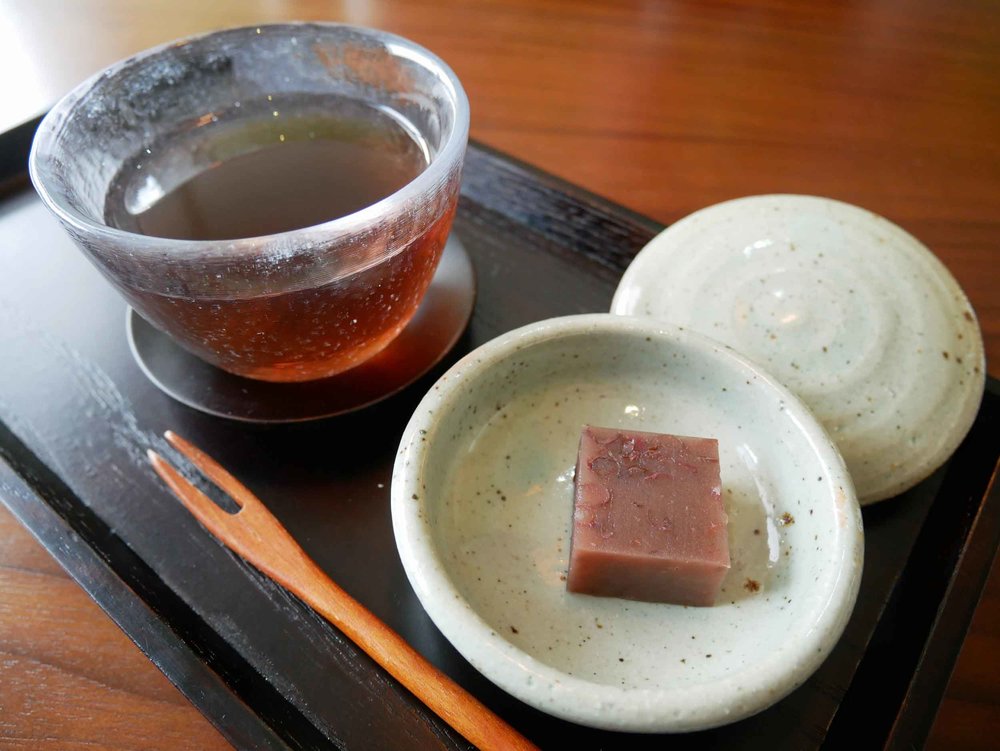  Finally, a simple dessert, or  ipgasim , of red bean jelly and toasted black bean tea. 