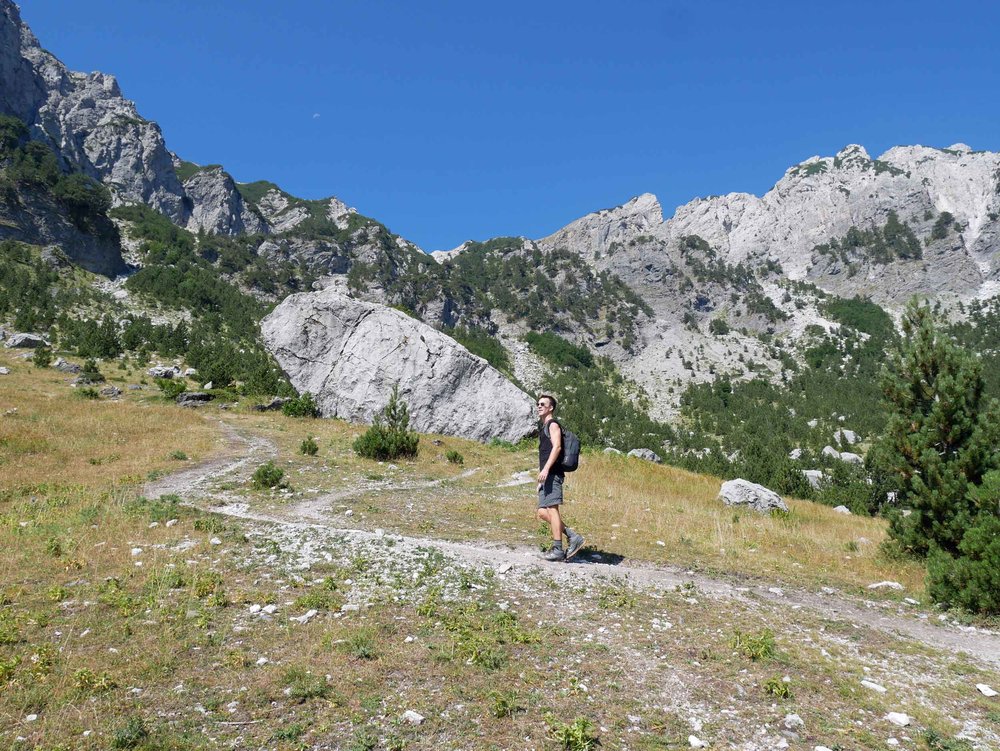  The next morning, we began our day-long trek from Valbona to Thethi, crossing the Accursed Mountains into the neighboring valley (Aug 15).&nbsp; 