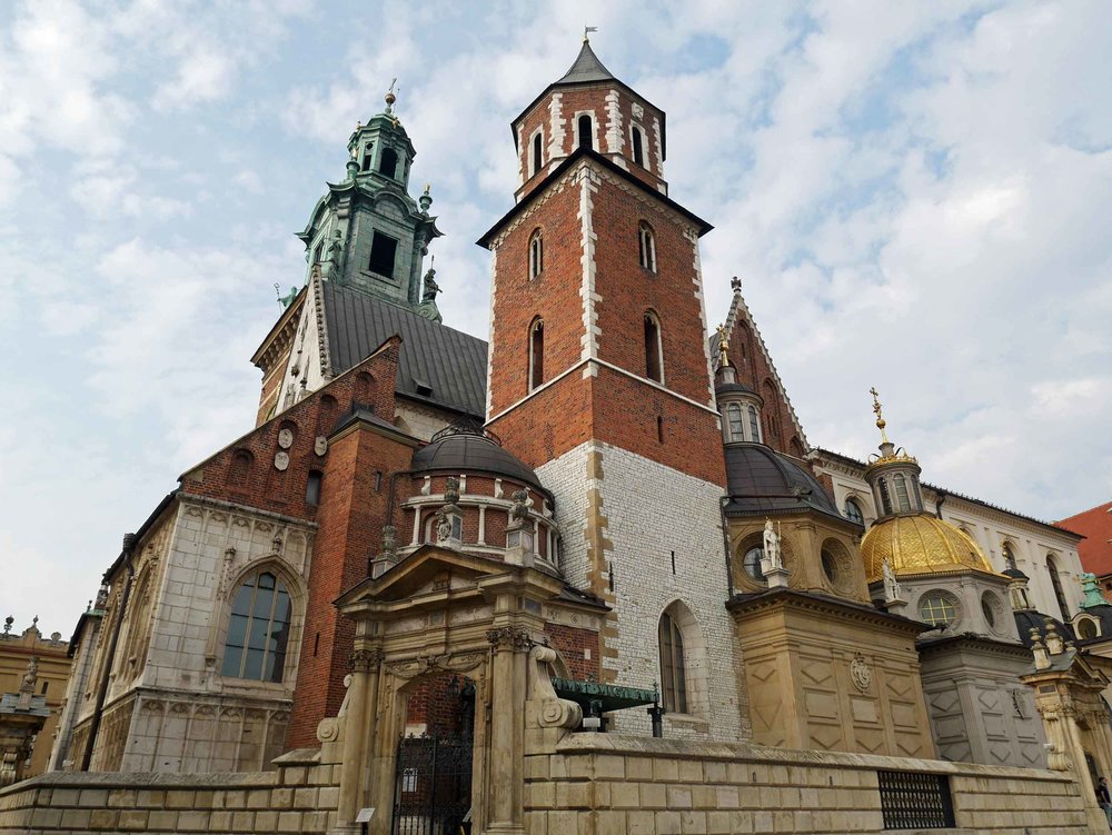  Since it’s origin in the 11th century, Wawel – or known simply as The Royal- Cathedral has witnessed many coronations, funerals and burials of Poland’s monarchs and strongmen. 