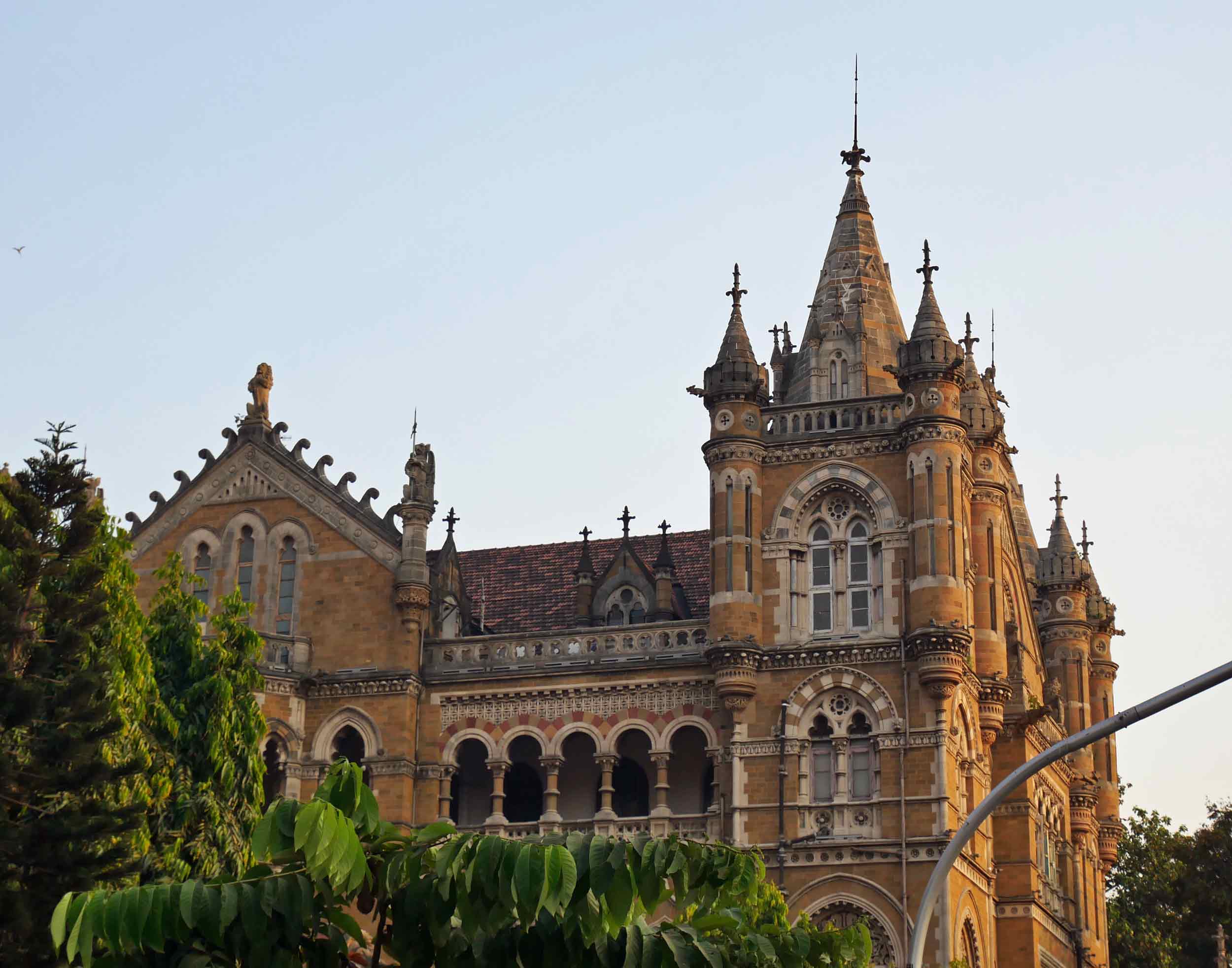  Another glorious example of the heritage architecture found throughout Mumbai.&nbsp; 