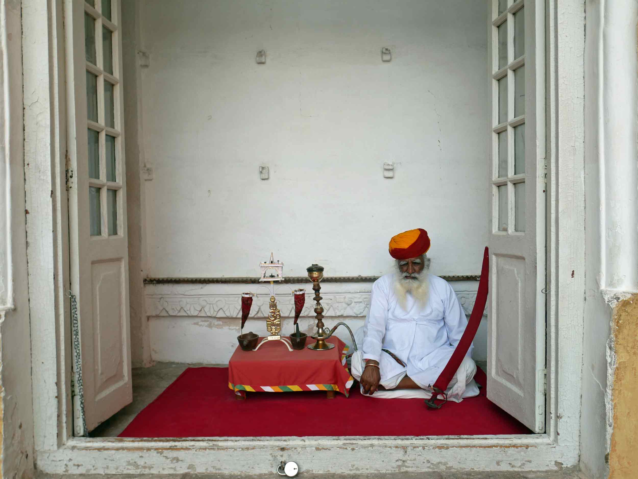  Within the museum are a number of actors donning costumes from the era of this fort. 