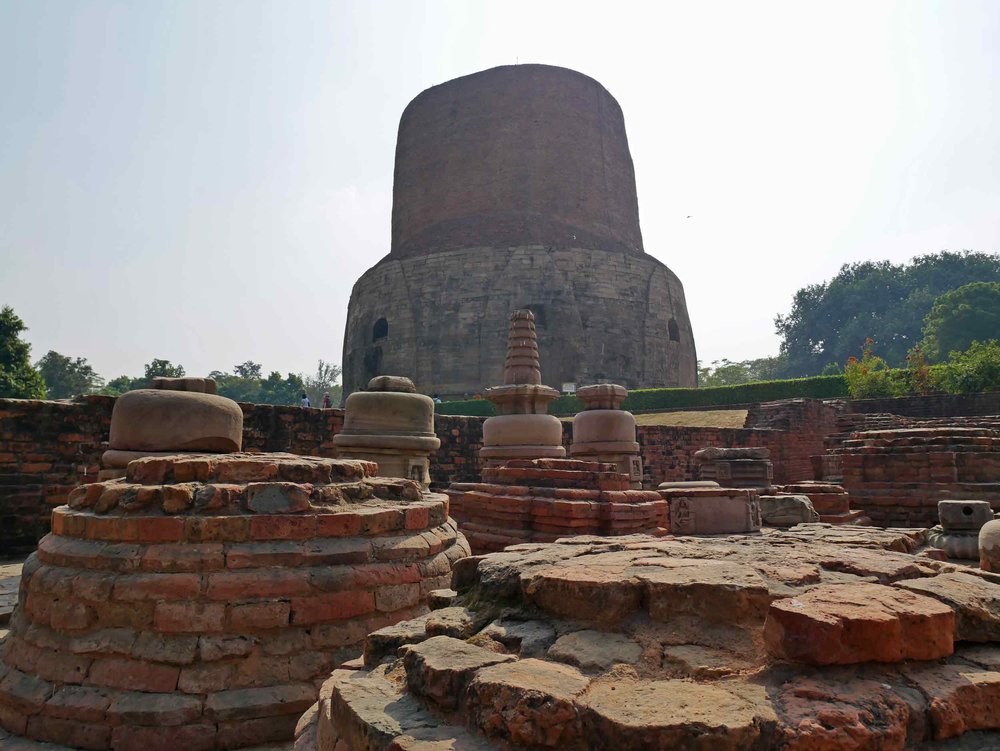  Dhamek Stupa in Sarnath marks the spot where the Buddha delivered his first teaching. 