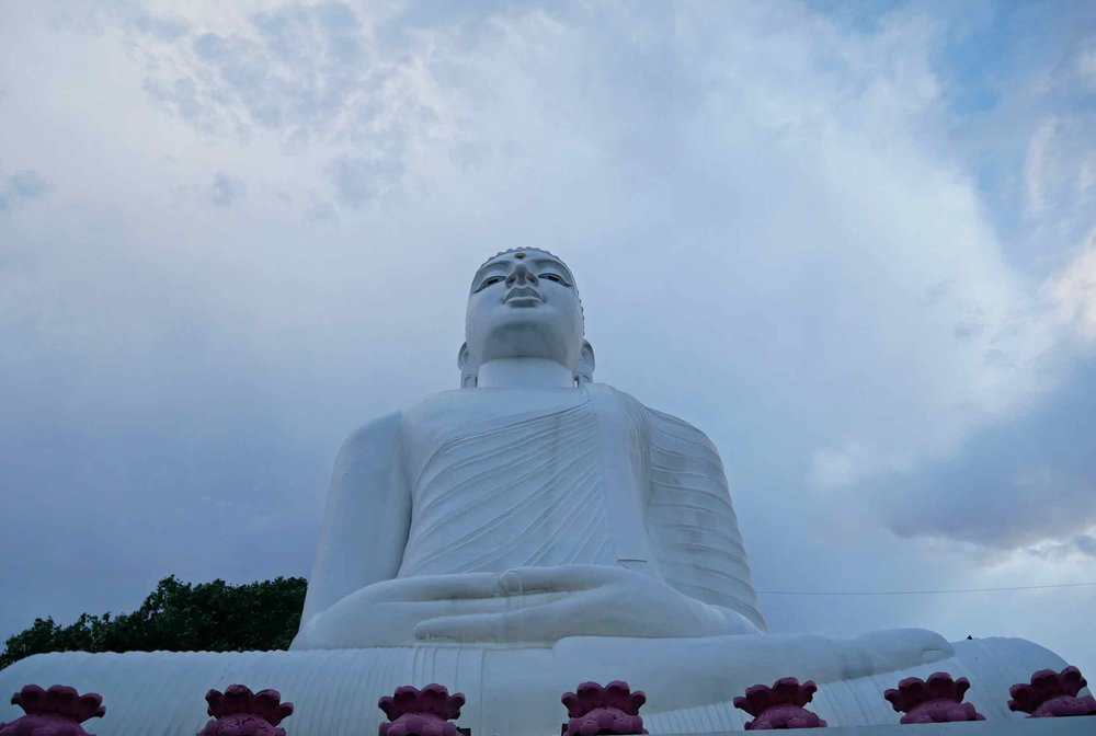  Our last adventure in Kandy was to mount the climb to the Giant Buddha statue overlooking the former capital – we made it just before the evening rain! 