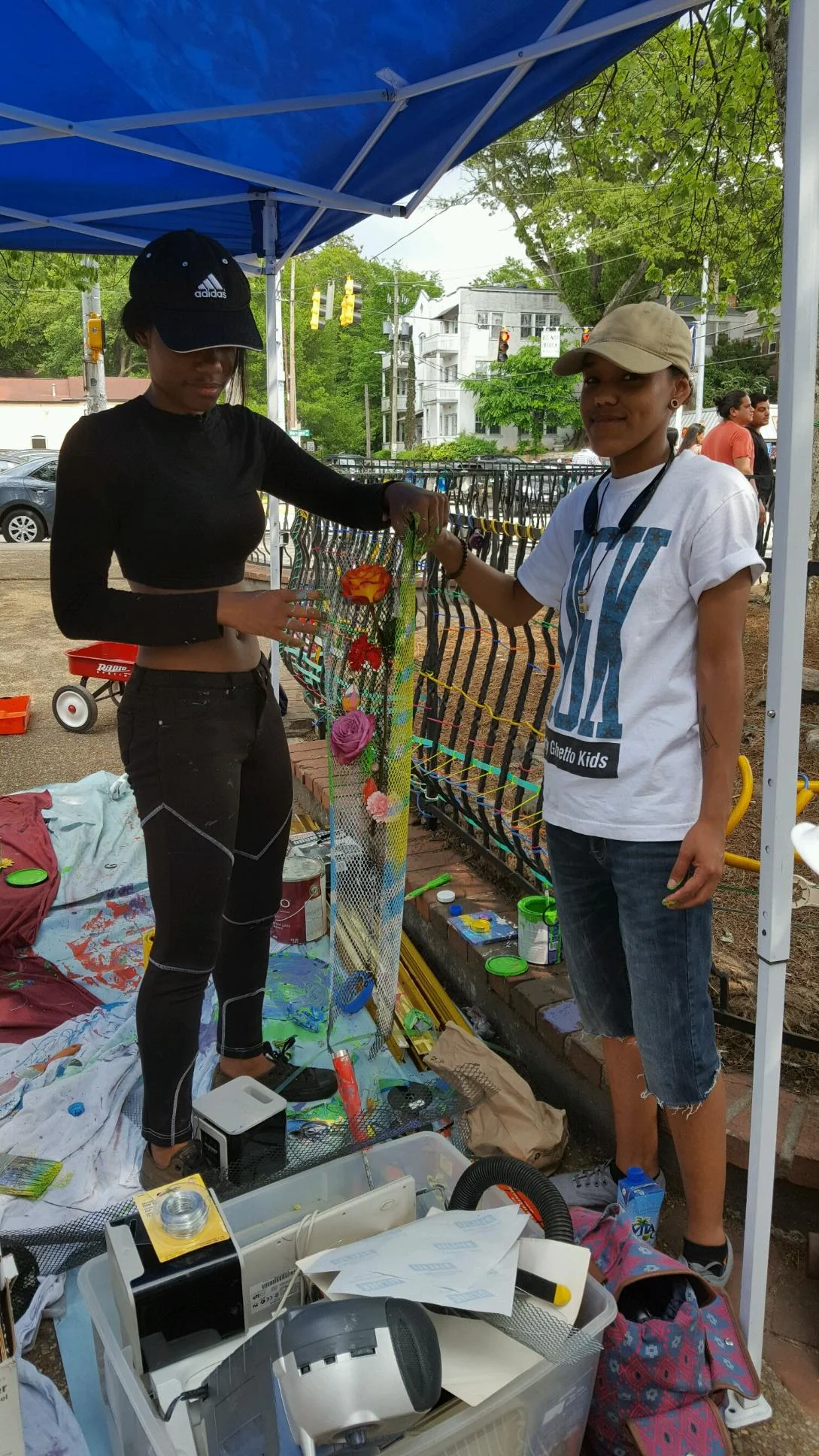  Spontaneous Sculpture from upcycled objects in Little Five Points, Atlanta. 