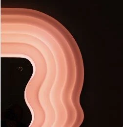 Figure 6. Ettore Sottsass Jr. Utrafragola Mirror. 1970