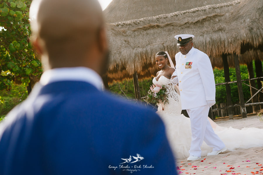 black-destination-bride-blackdesti-destination-off-resort-wedding-at-blue-venado-beach-club-28.jpg