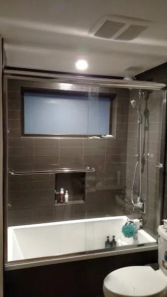 Bathroom3.jpg