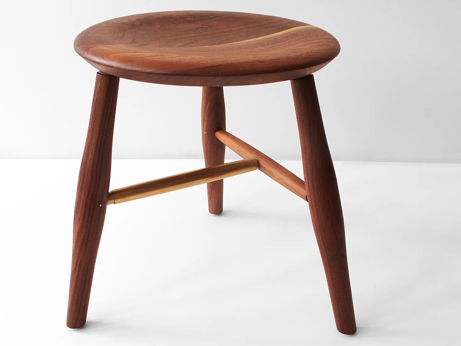 Walnut, brass rung