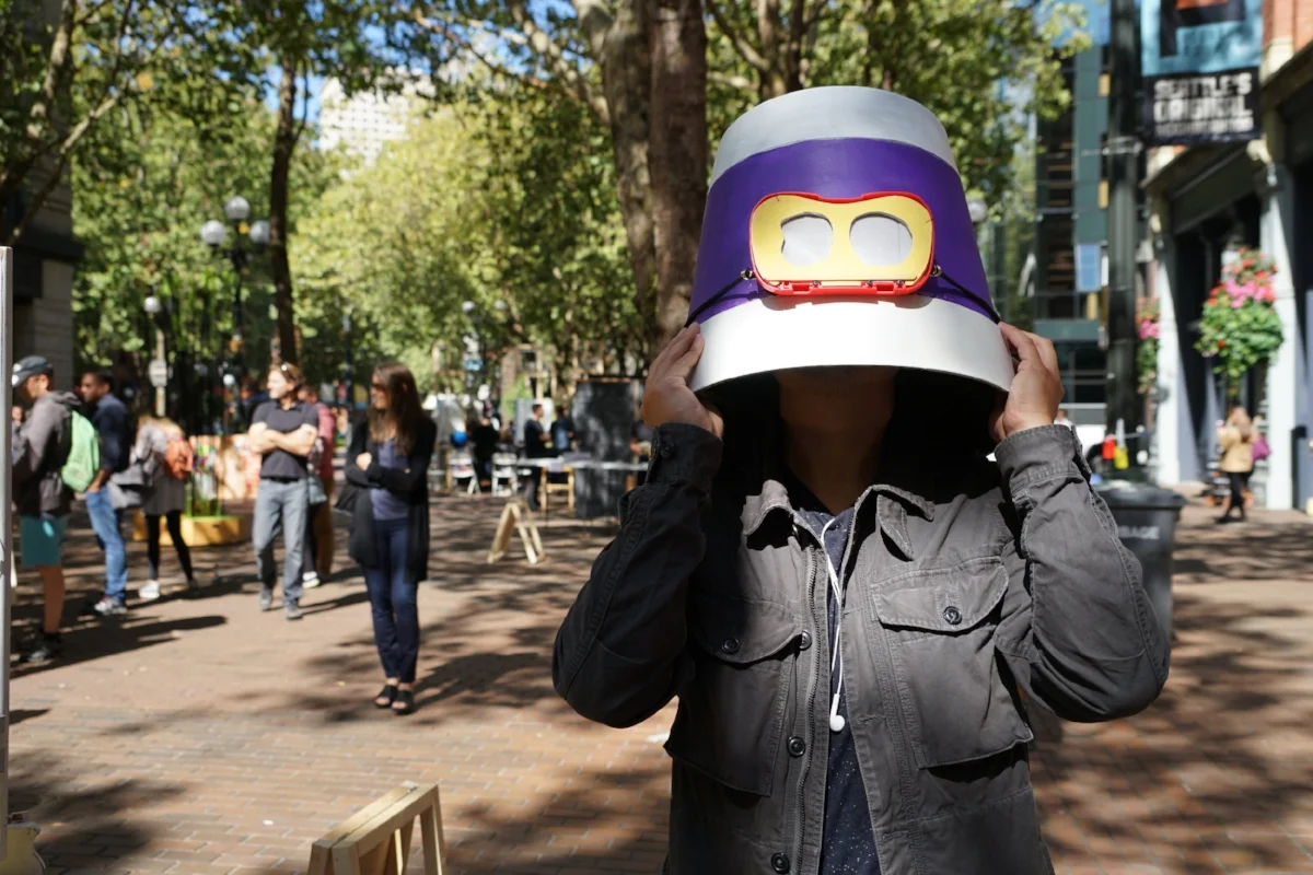 Lampshade hosts 3D view of Seattle Needle from publicly accessible green rooftop