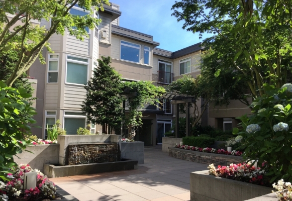 Plaza on State Condominium, Kirkland, Washington