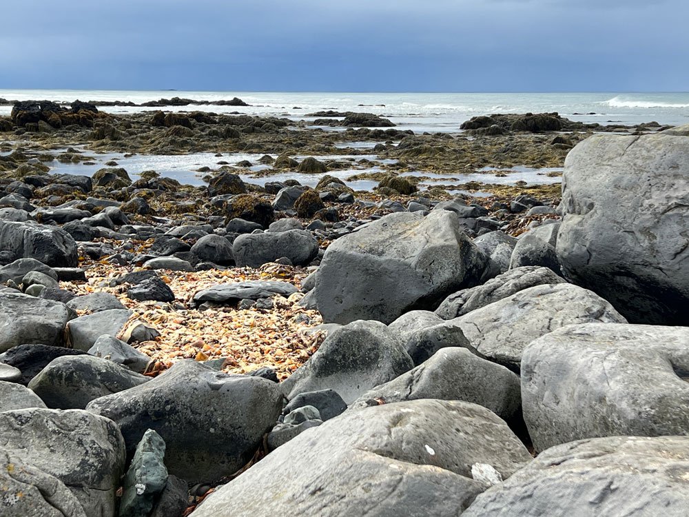 rocks+ocean.jpg