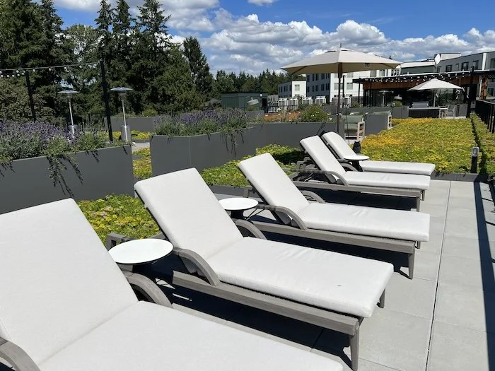 lounges.JPG