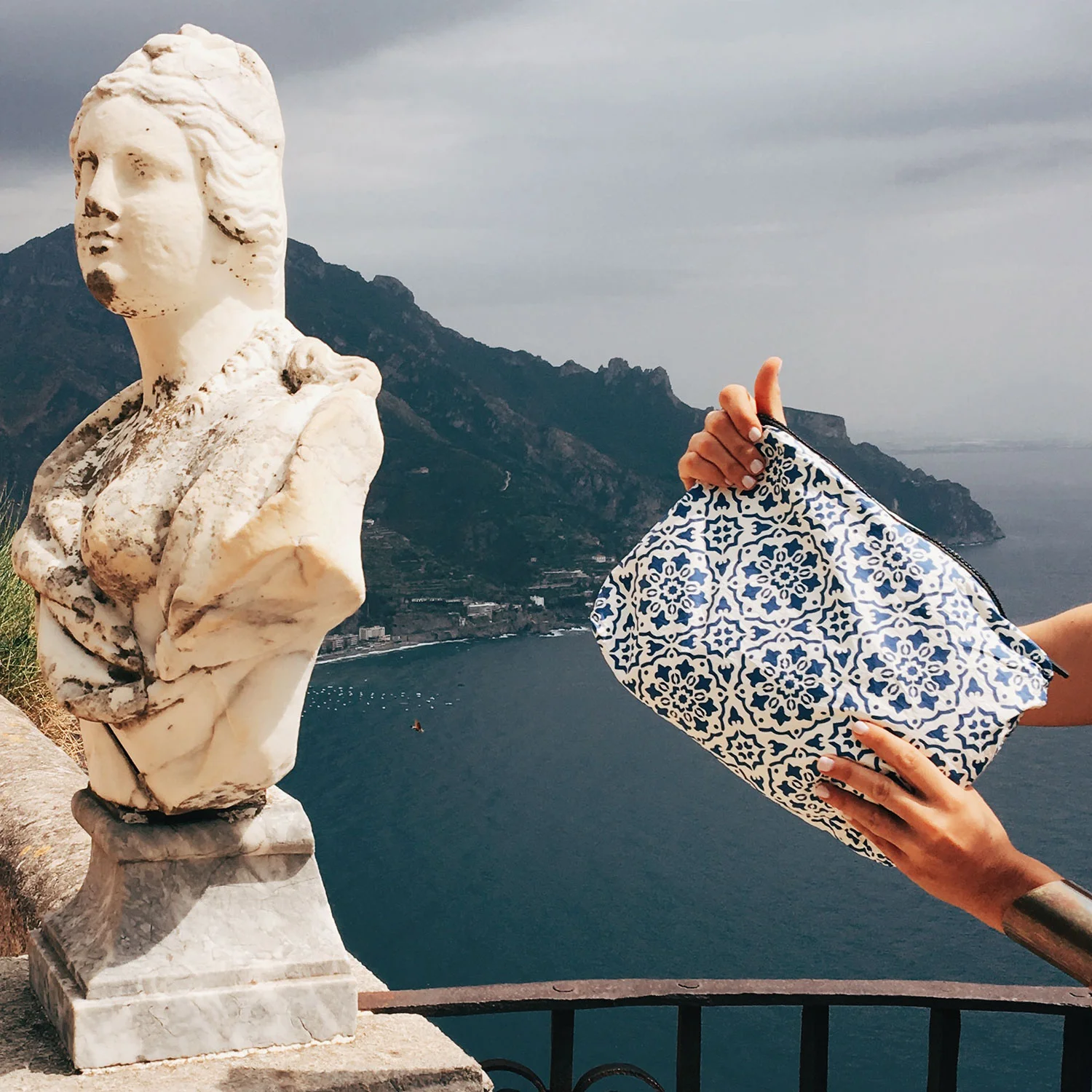 amalfi bag.jpg