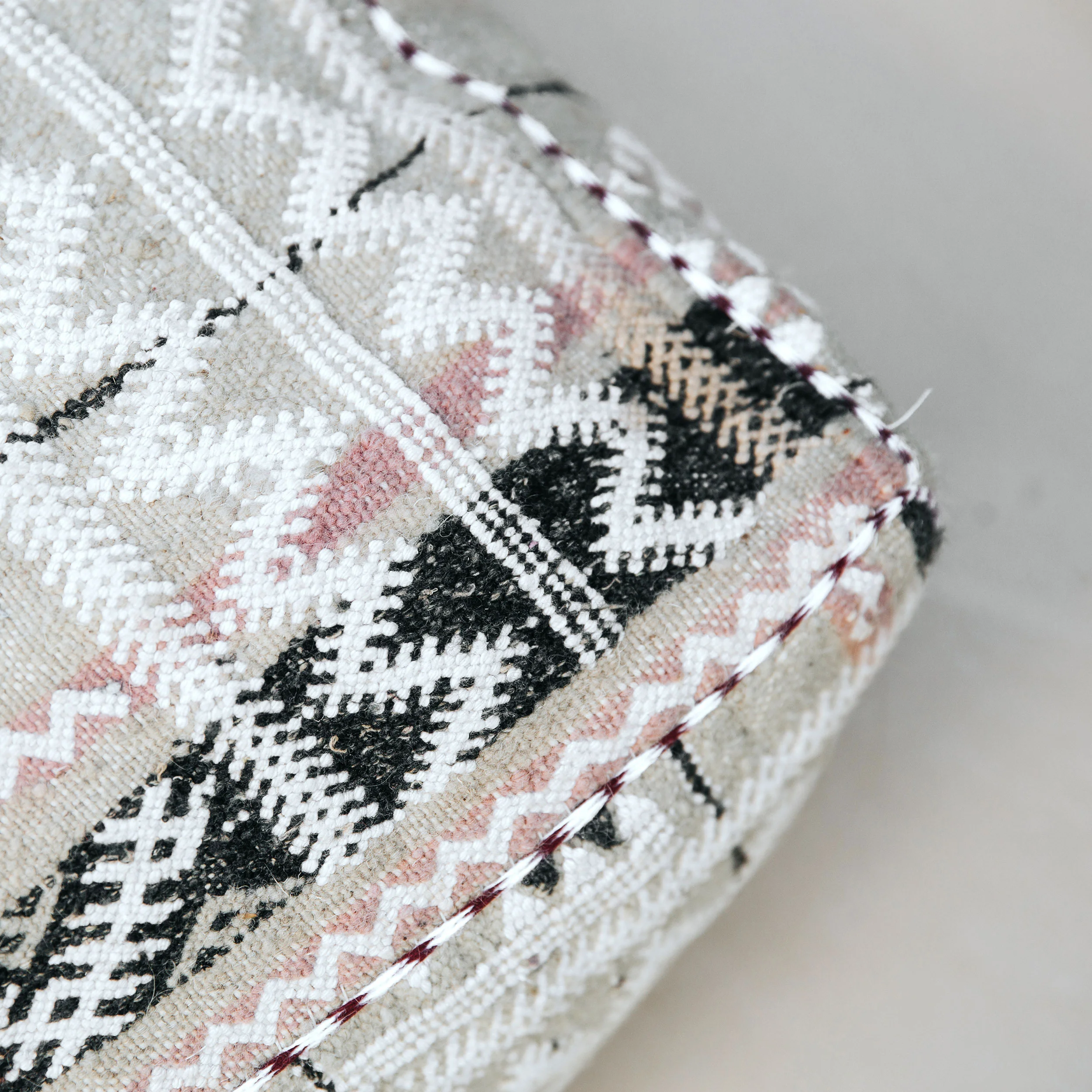 Moroccan-Kilim-Pouf-Floor-Pillow-Set9.jpg