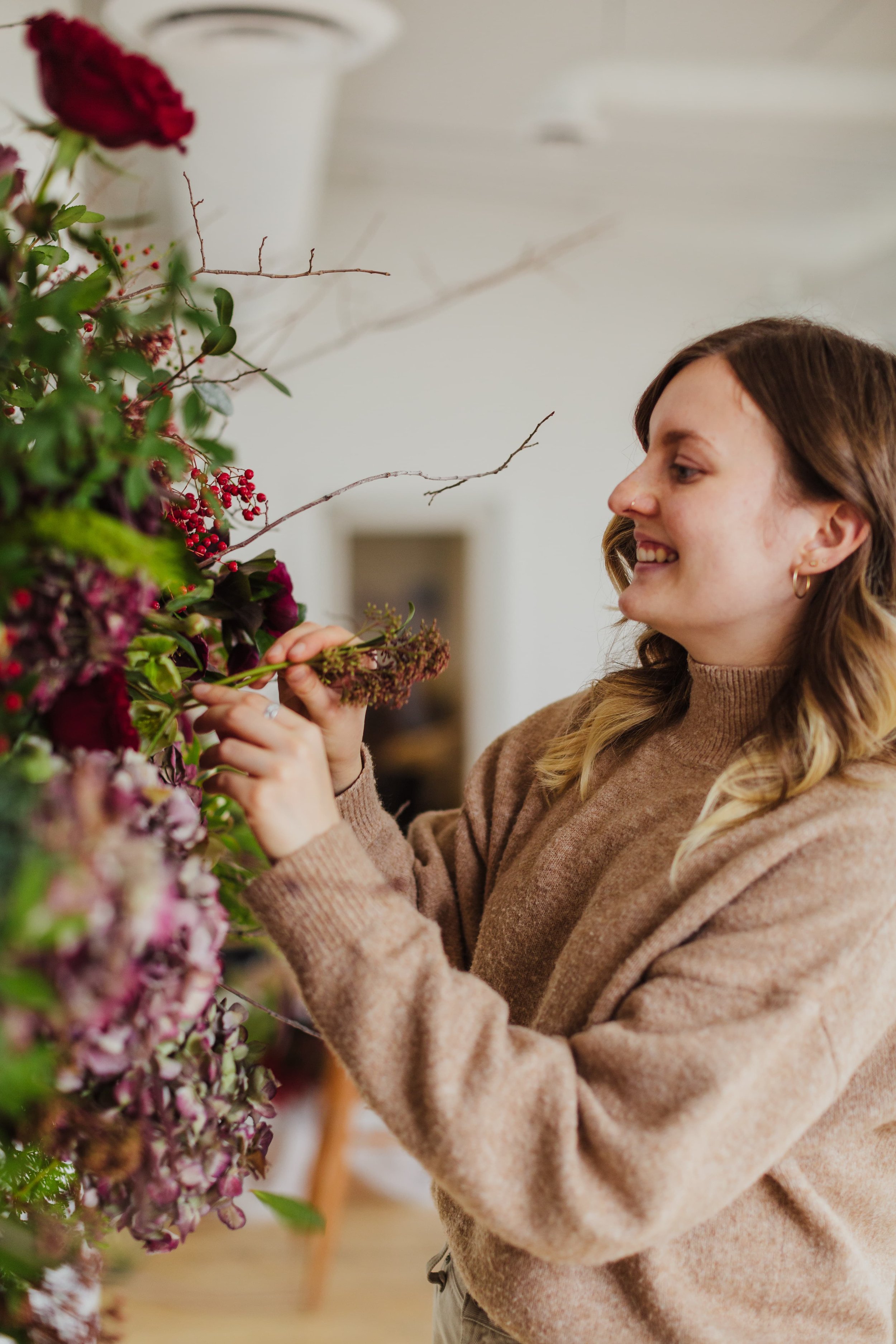  Twig &amp; Bloom floral studio creating romantic, elegant flower arrangements in Saskatoon, Victoria &amp; Regina. We create florals for everyday moments, wedding floral designs, event flowers, bereavement flowers as well as hosting flower workshops