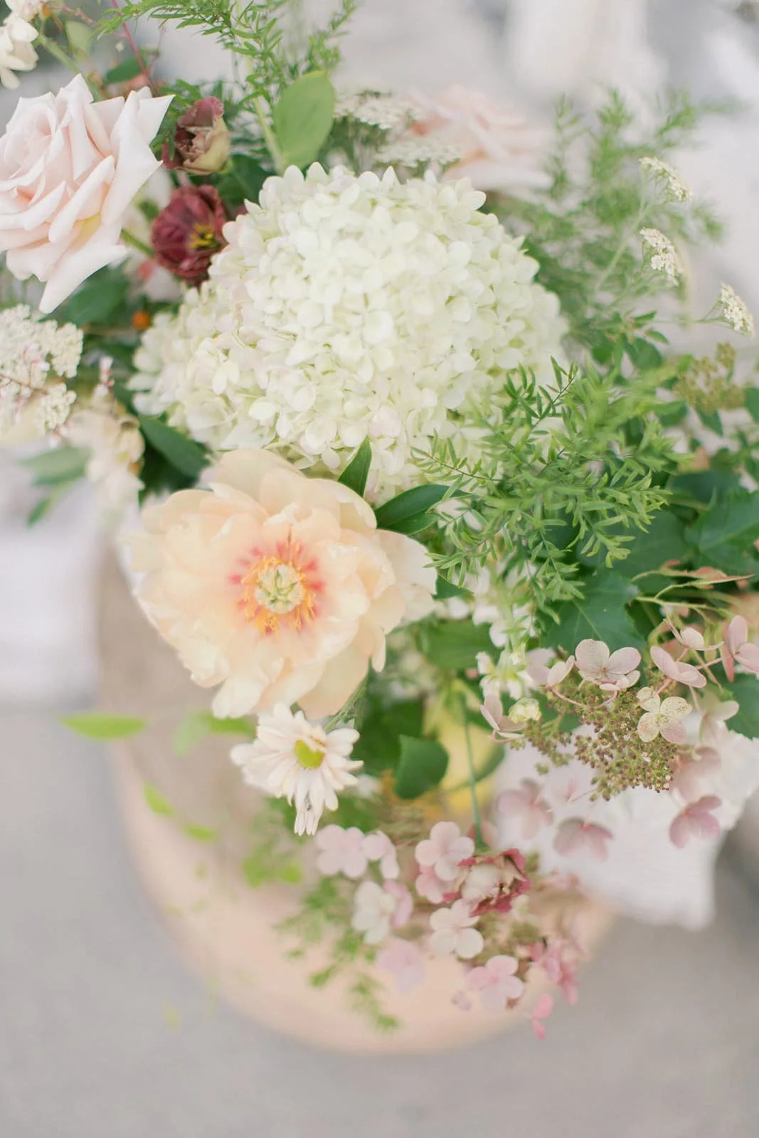 Twig & Bloom floral studio creating romantic, elegant flower arrangements in Saskatoon, Victoria & Regina. We create florals for everyday moments, wedding floral designs, event flowers, bereavement flowers as well as hosting flower workshops.