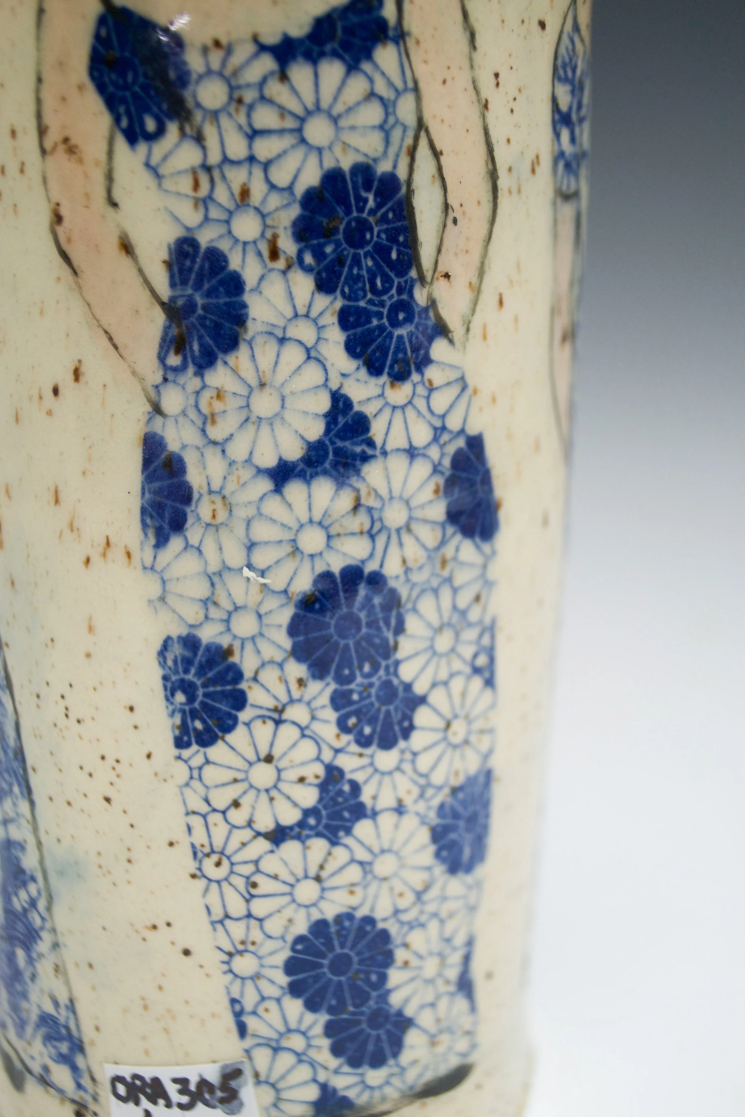 Letty305-LadyVase-5.jpg