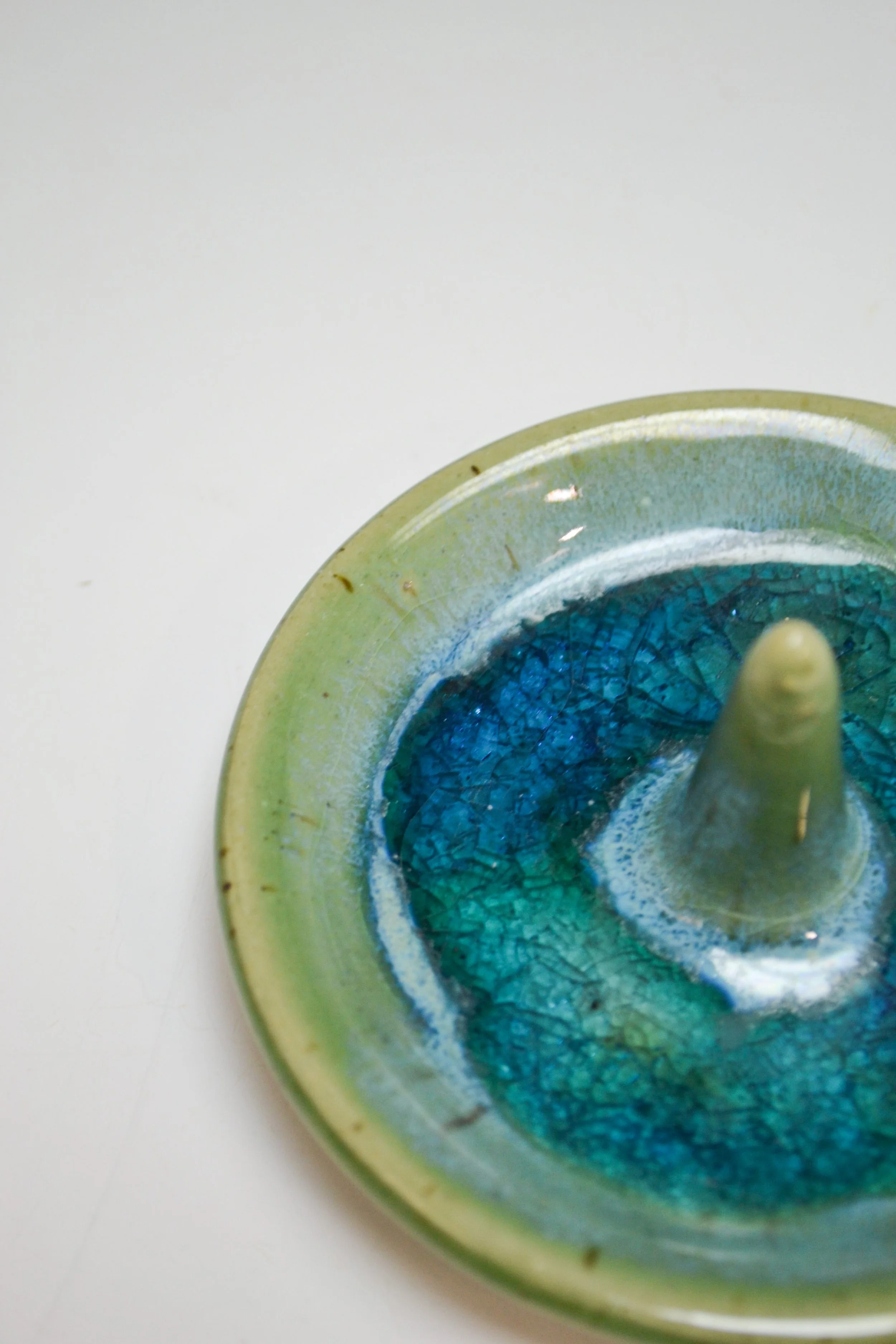 Megan181-RingDish-1-3.jpg