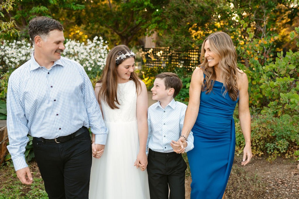 2026_Holtzman_Family_001.jpg
