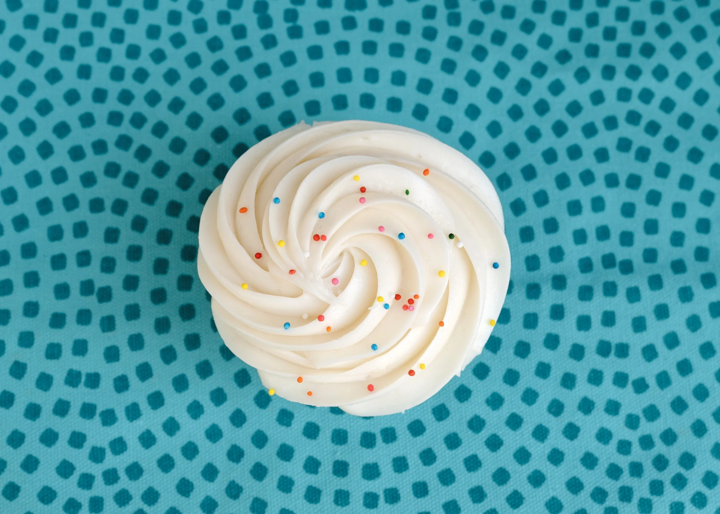 2025_IOTC_CUPCAKE_060 copy.jpg