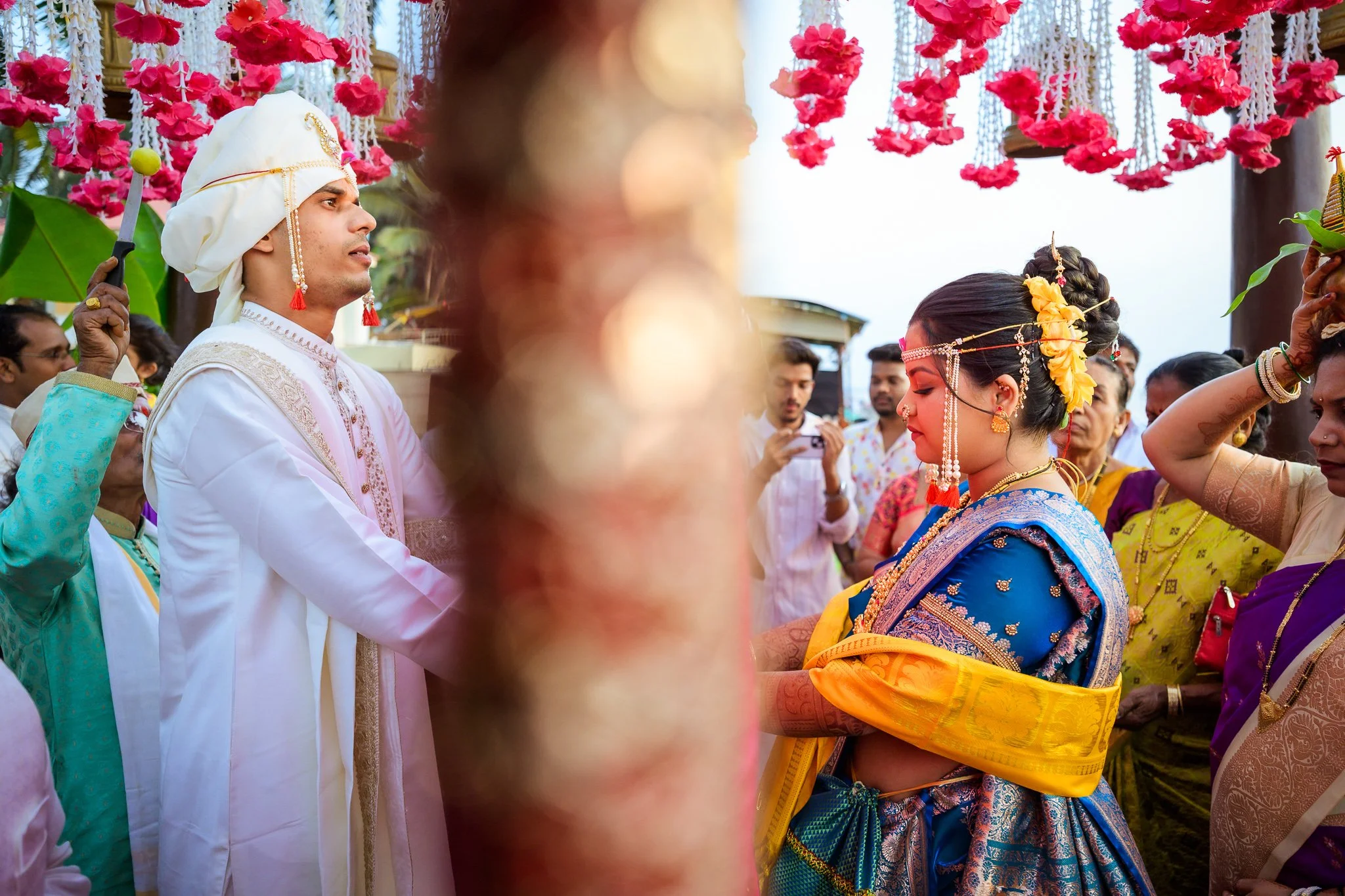 marathi-wedding-mumbai-beachside-reflexionbyns-ar-59.jpg