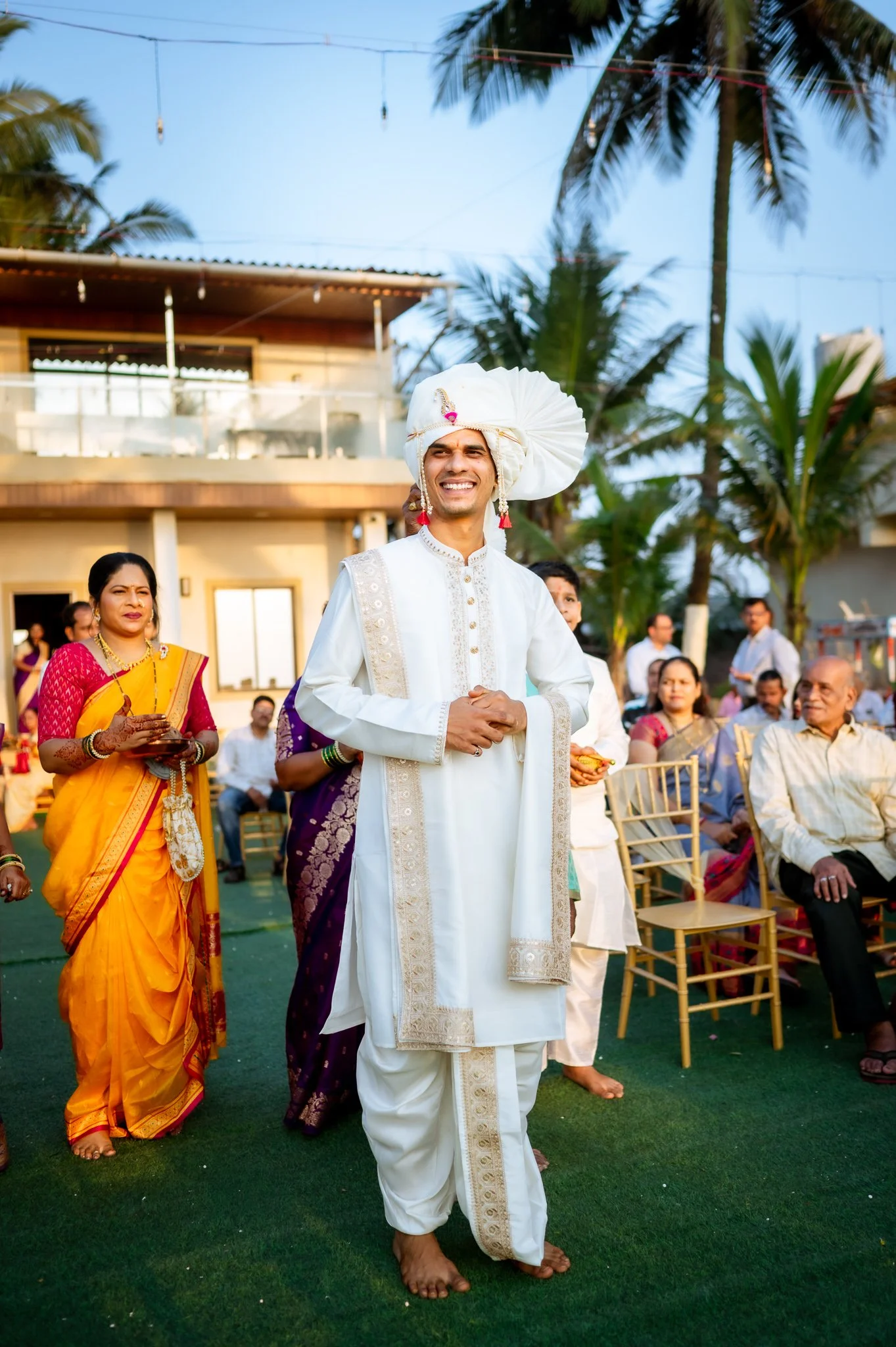marathi-wedding-mumbai-beachside-reflexionbyns-ar-28.jpg