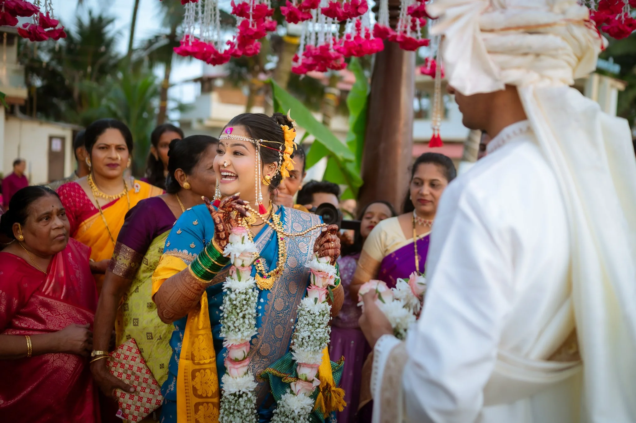 marathi-wedding-mumbai-beachside-reflexionbyns-ar-65.jpg