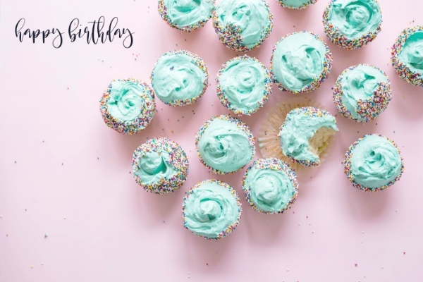 Jules and Louis Blog - Happy Birthday - cupcakes.jpg