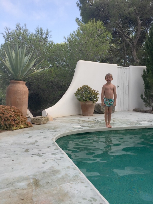 Jules-and-Louis-Blog-our-week-in-Ibiza-Jules-swimming-pool.jpg