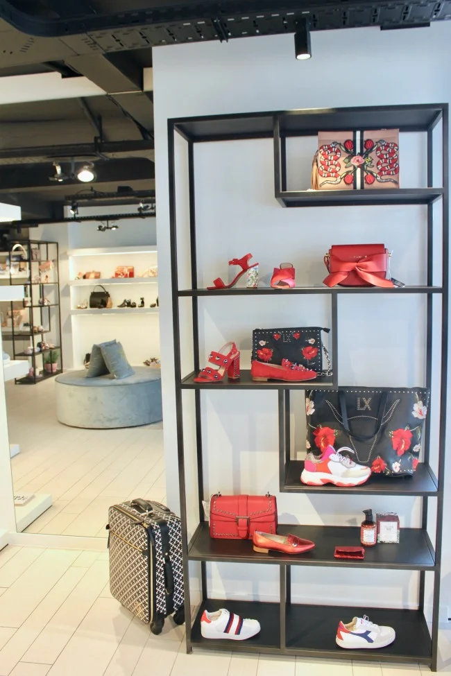 Jules and Louis Blog - Local Hotspot in Bruges - Lilola - shoes and bags-2.jpg