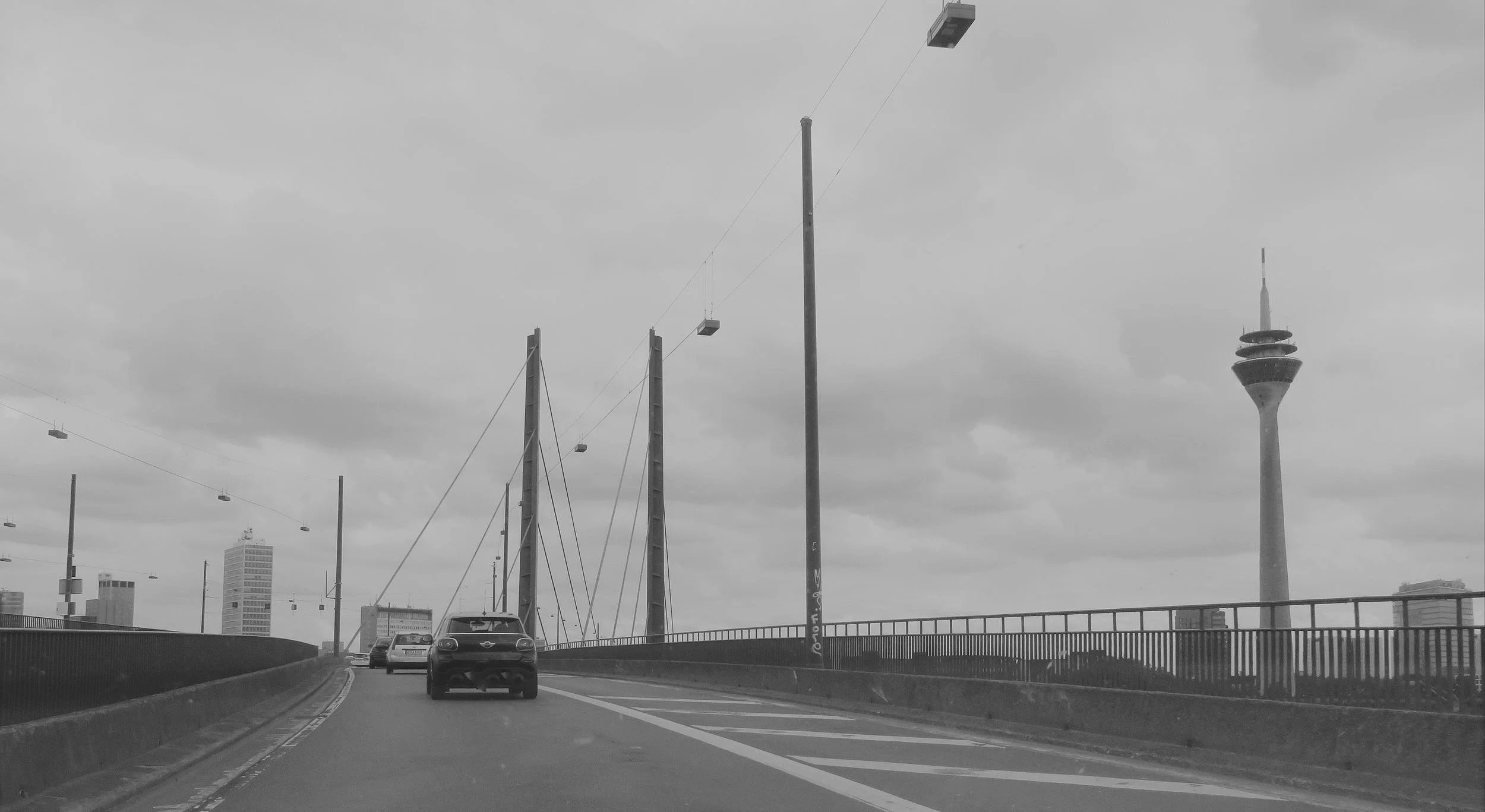 Detektivb%C3%BCro+D%C3%BCsseldorf+0211+.jpg