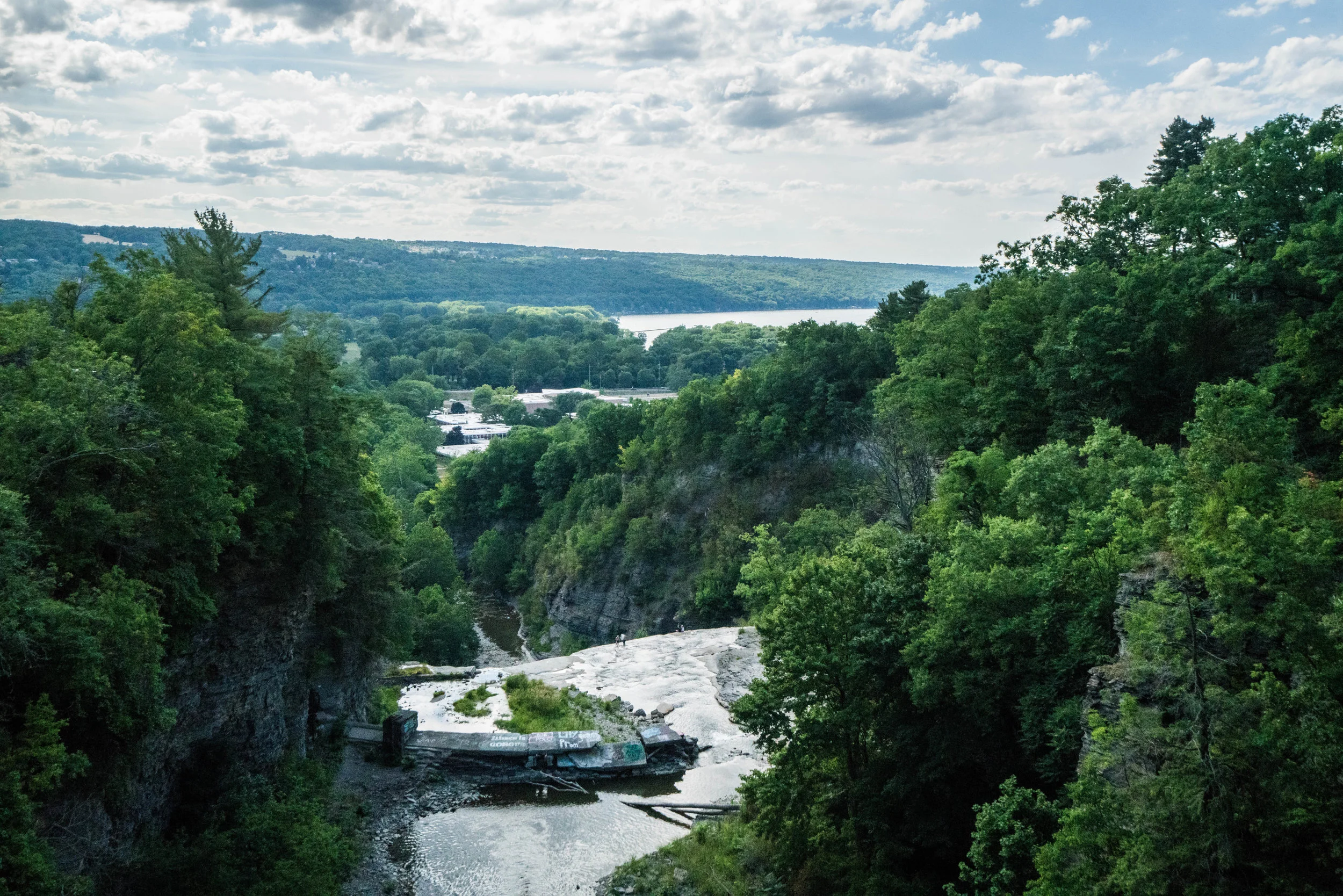Stewart Ave Overlook
