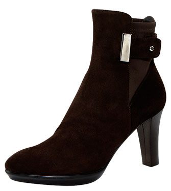 aquatalia-rouge-bootie-suede.jpg