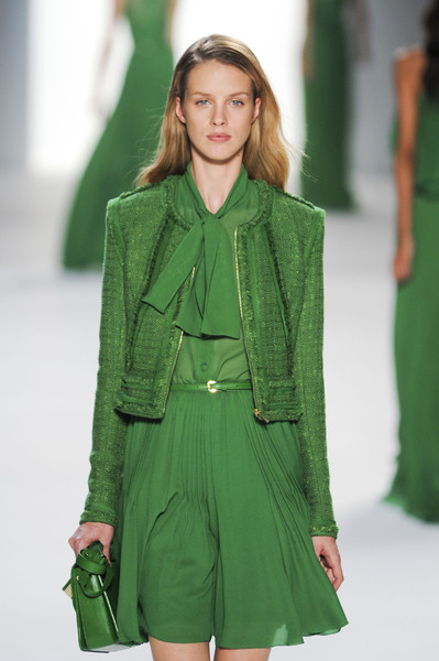 Elie+Saab+Spring+2012+1ZajYvVeLbJl.jpg