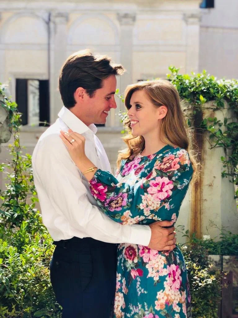 Princess Beatrice is engaged to Edoardo Mapelli Mozzi!