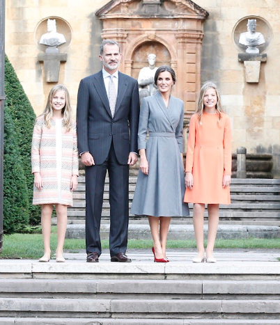 Spanish royal family spends first day in Oviedo