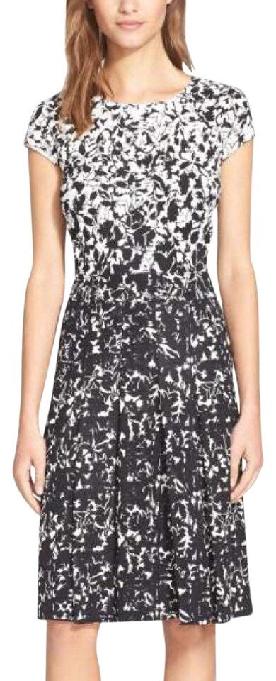 tory-burch-black-white-sophia-a-line-floral-dress-kate-middleton-short-workoffice-dress-size-12-l-0-1-960-960.jpg