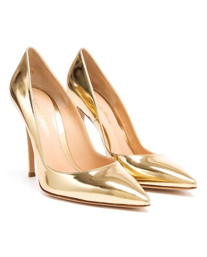 Gold Gianvito Rossi.jpg